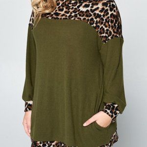 Animal Print Leopard Sweater Top Shirt Pockets